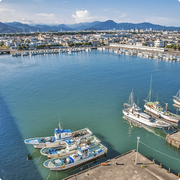 日本初導入！交通情報とお天気情報はＡＩナレーターが毎日伝えてくれます！